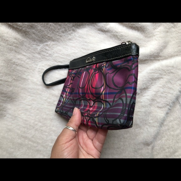 💕Coach Small Wristlet Bag💕 - Picture 7 of 11